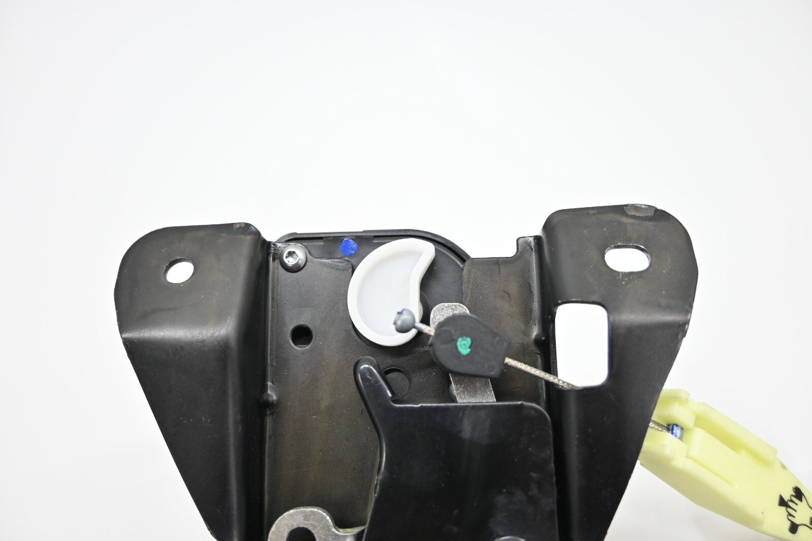⭐ 14-17 Maserati Ghibli Quatt Rear Trunk Lid Boot Lock Latch Actuator Oem