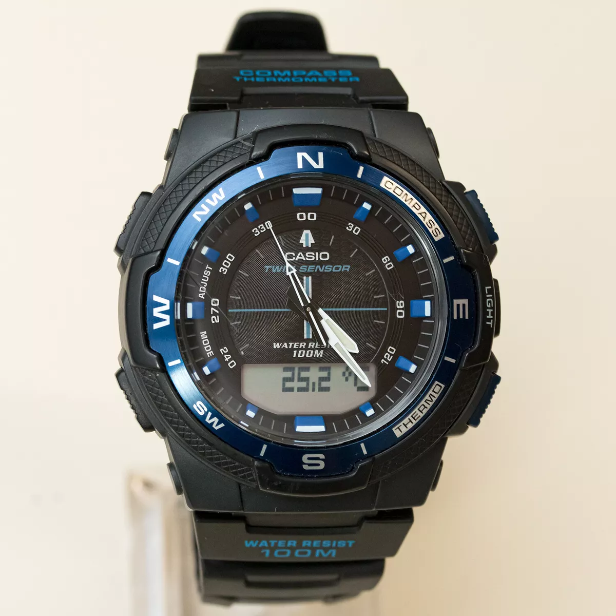 Casio edifice compass best sale thermometer