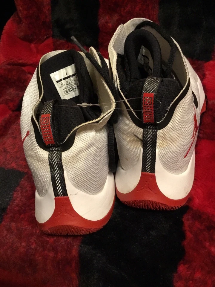 ZAPATOS DE BALONCESTO NIKE AIR JORDAN FLY ILIMITADOS ROJOS BLANCOS RAROS PARA HOMBRE TALLA 11 Foto 4 de 4