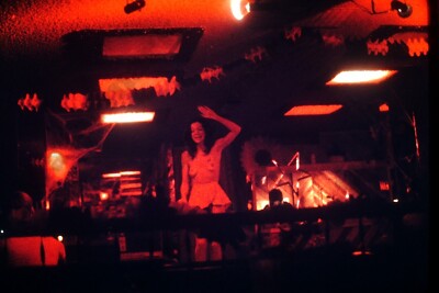 Pretty woman busty dancer on stage  candid 35mm Slide V8s10