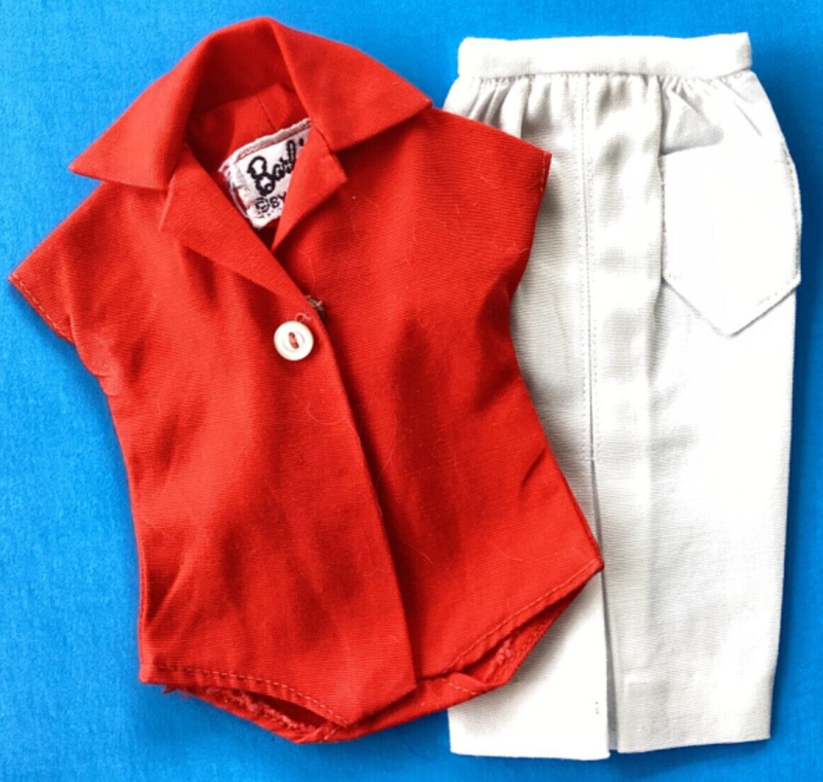 Vintage BARBIE RED BODYBLOUSE w/WHITE SHEATH SKIRT Fashion Pak Set 1962 VGC