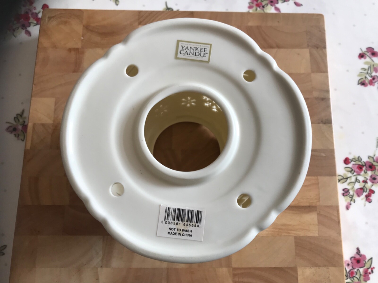 Yankee Candle ceramic christmas shade/topper eBay