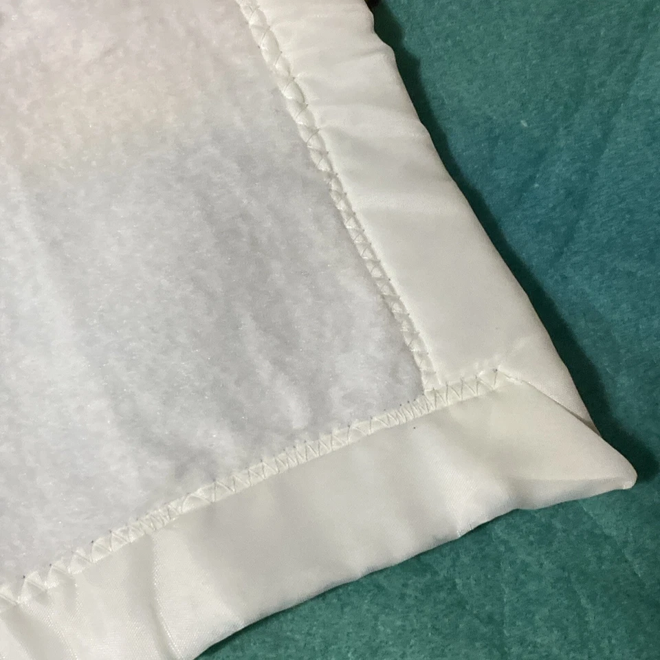 Manta de cuna de bebé Winnie the Pooh de colección tapiz de fieltro borde satinado 35x43 faro EE. UU. Foto 4 de 4