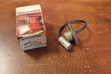 Motorcraft SW-1249 D5AZ-12A164-A Distributor Ambient Switch 1975-1977 (*TUB)