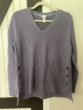 Beautiful Lavender Soft Cozy J.Jill Sweater Wood Buttons Size Small