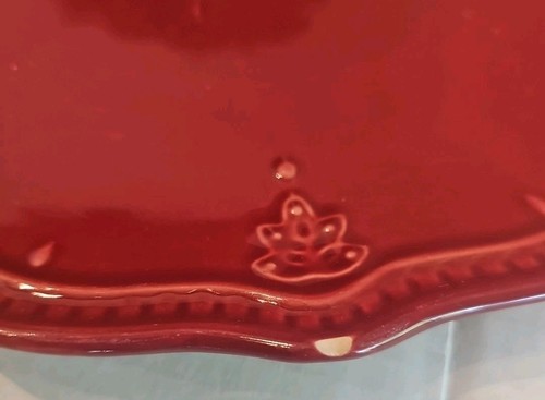 Pioneer Woman Farmhouse Lace Red Claret Dinner Plates Set Of 4 Stoneware 11” - Picture 6 of 6
