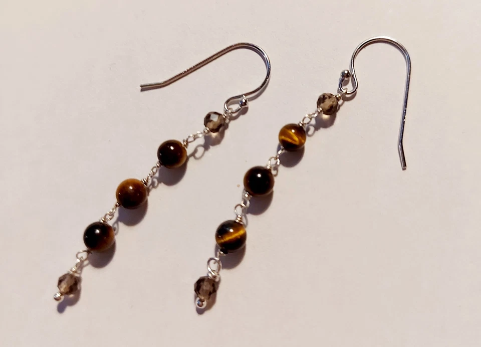 Orecchini pendenti in argento 925 con pietre occhio di tigre e quarzo affumicato - Immagine 3 di 4