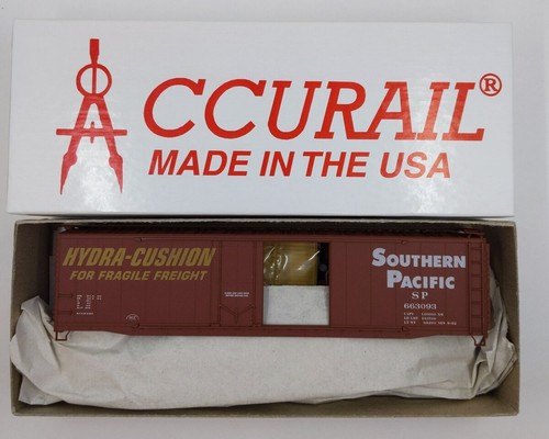 Kit combinado de coche de caja de puerta Accurail 5314 escala HO Southern Pacific 50' #663093 | Zustand: New
