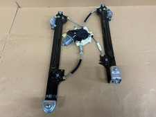 MASERATI LEVANTE REAR RIGHT WINDOW MOTOR REGULATOR  670032862    2017 2018 C5206