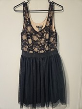 NWOT Womens Rachael & Chloe Black Lace Sleeveless Dress Size Medium Never Worn