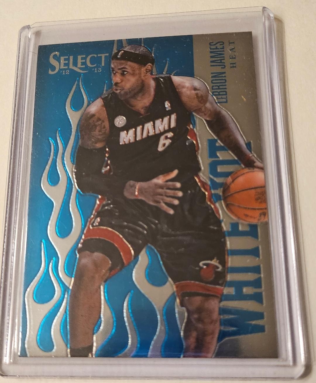 2012-13 Select Lebron James White Hot card #5