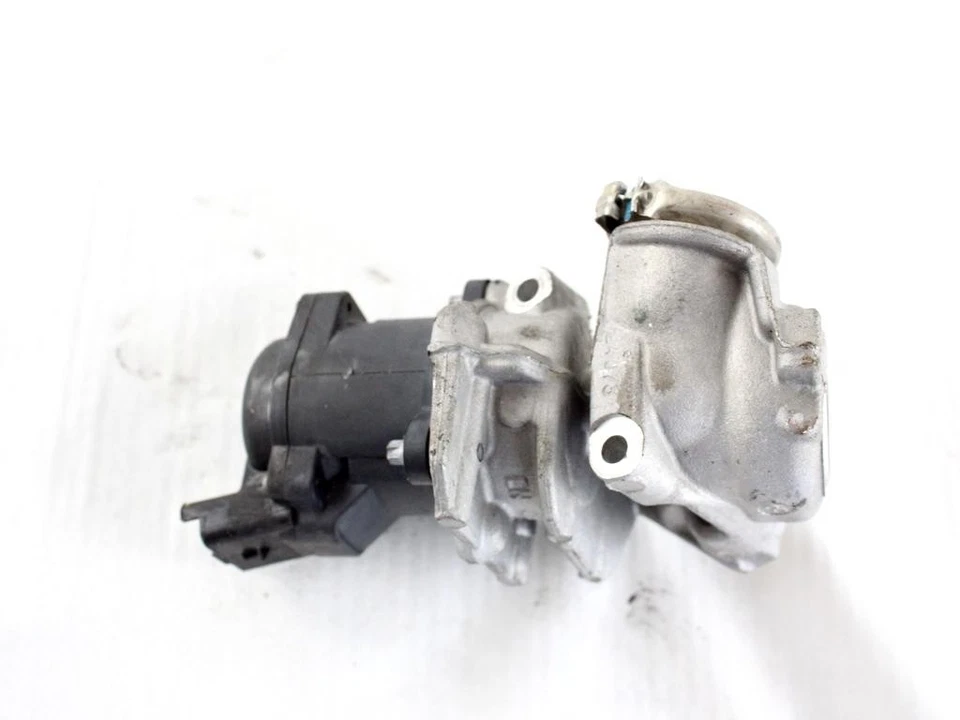 11717804950 Válvula EGR By Pass MINI Cooper D R56 1.6D 80KW 6M 3P (2009) Repl - Imagen 2 de 4