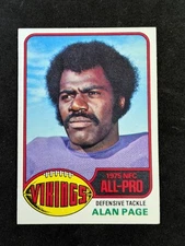 1976 Topps - Alan Page #150 NM-MT or better stunner sharp Vikings NFL