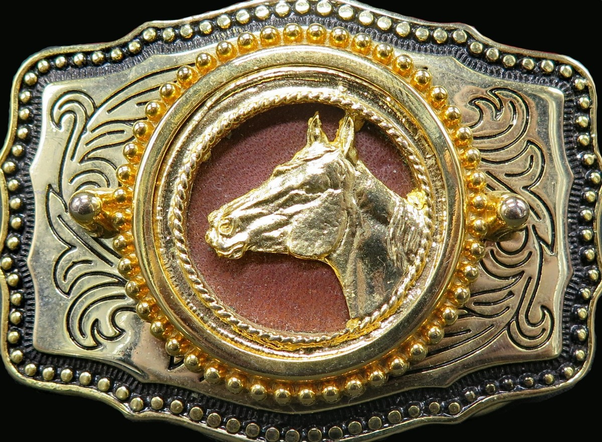 Outstanding Vintage Heavy Artisan Handcrafted Unique Brass Horse Belt Buckle Solid Brass Belt Buckle, Standing Horse Design, Antique  main image 2