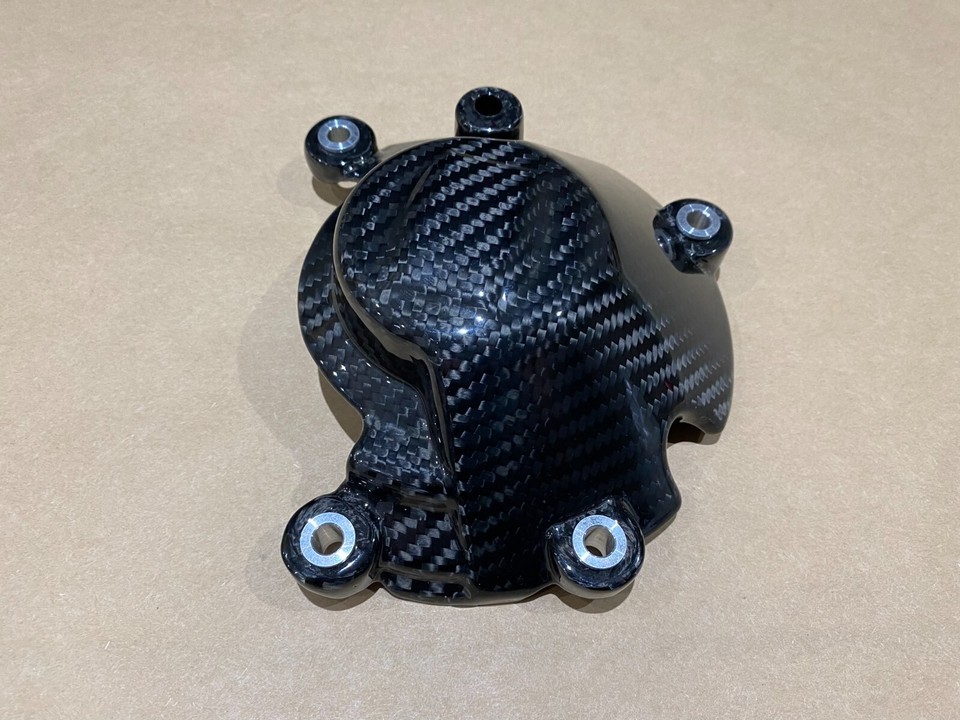 20182024 MT10 / SP Carbon Fiber Left Side Engine Crankcase Cover