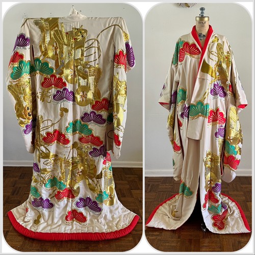 Heavily Embroidered Uchikake Japanese Wedding Kimono Robe Gold Moth Butterfly - Picture 8 of 24