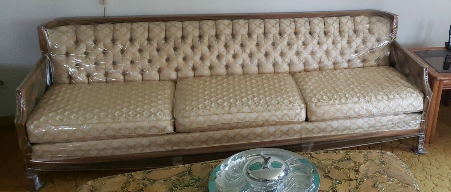 Vintage Couch 1960s in plastic 