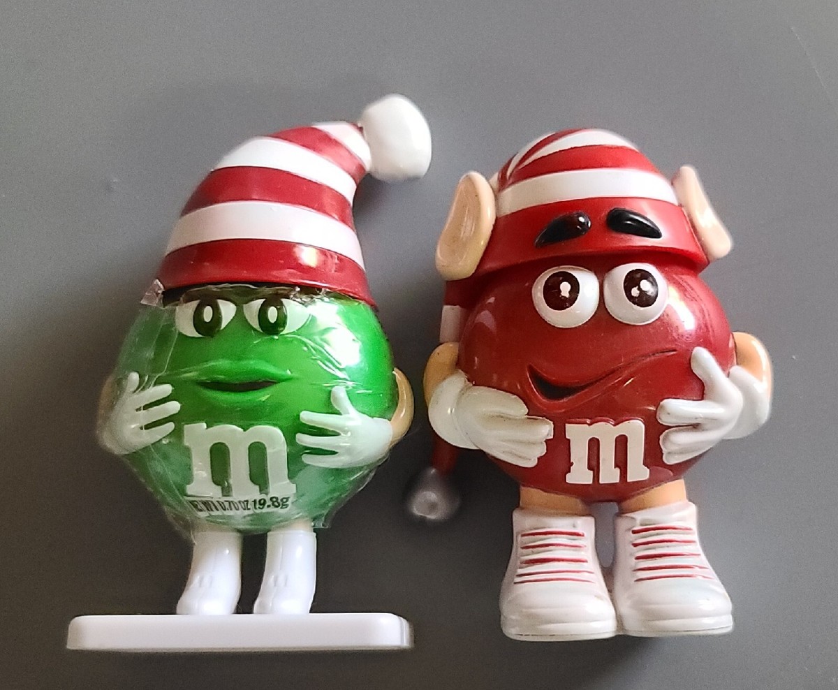 M&M Green Girl red boy Christmas Boots elves Chocolate Candy Santa
