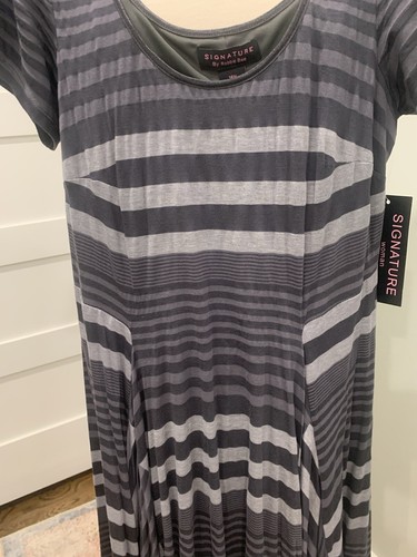Vestido alto/bajo a rayas Signature Woman by Bobbie Bee nuevo con etiquetas - talla 14w - Imagen 11 de 12