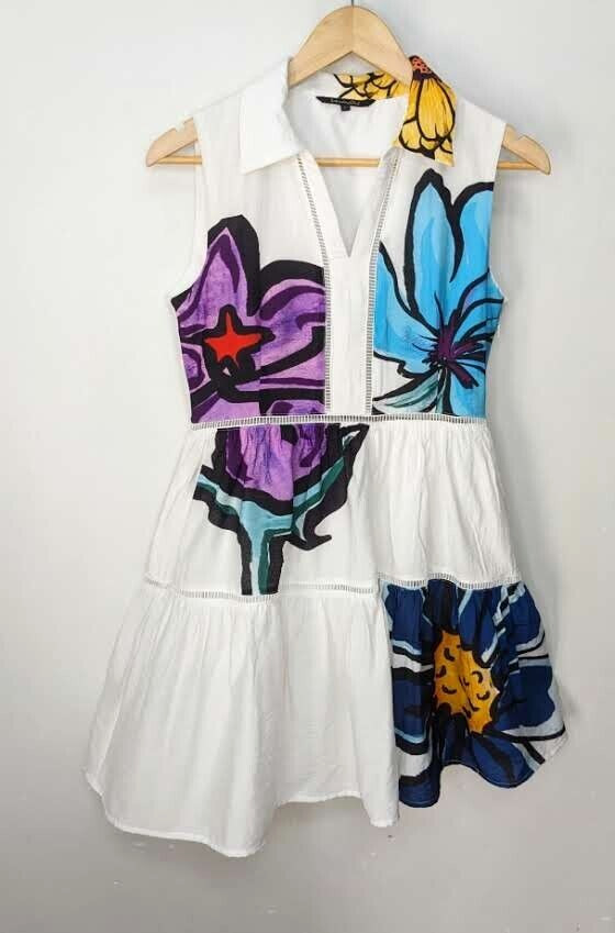 Saturday Club Fit and Flare Dress Sz S Short White And Bold Floral With Pockets