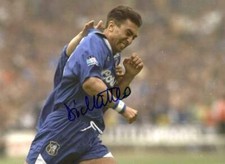 Roberto Di Matteo SOCCER autograph, In-Person signed photo