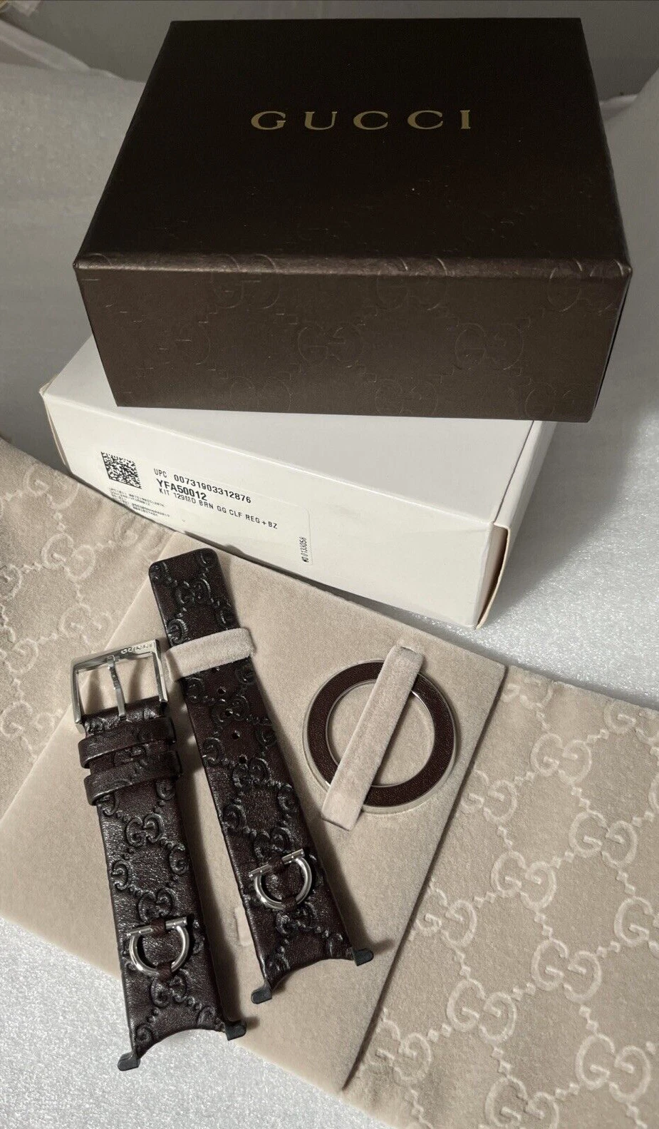 Gucci Kit YFA50012 MD 129 Bracelet de montre en cuir lunette bague marron foncé boîte et pochette