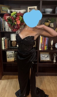Gorgeous Black Prom Dress With Dragon Charm On Slit Size 5 Paid $300