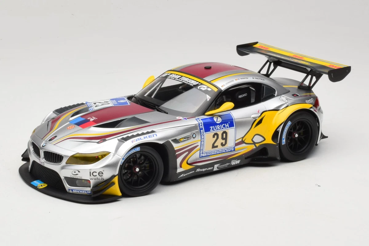 MINICHAMPS BMW 1:18 Contemporary Manufacture Diecast Cars, Trucks