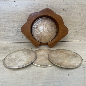 Vtg Mother of Pearl Capiz Shell Coaster Set of 4 w/ Wooden Shell Shaped Holder