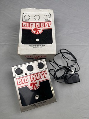 Electro-Harmonix Big Muff Pi Distortion/Fuzz Guitar Effects Pedal With Box+Cord