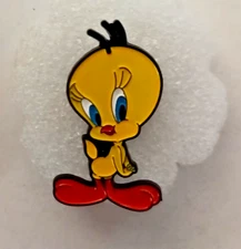 BABY TWEETY BIRD  ENAMEL PIN-SHIP ALL THE PINS YOU BUY FOR $4.99-VISIT OUR STORE