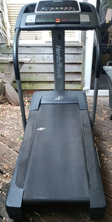 Nordic Track Running Machine T18 professional treadmill Ex demo