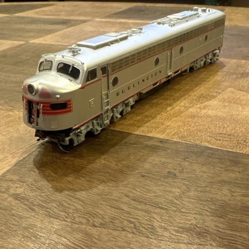 Locomotora Proto Series 2000 E8/9 Life - Like Trains # 9994 | Zustand: New: Other (See Details)