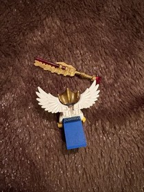 Lego Legends of Chima EWALD minifigure EAGLE TRIBE RULER BIRD 70011 70010 new