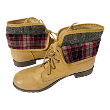 Rampage Jackson Tan Fleece Distressed Cottagecore Lace Up Combat Boot Size 9.5