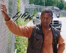 LAWRENCE GILLIARD JR. signed autograph 20x25cm walking dead in person autograph