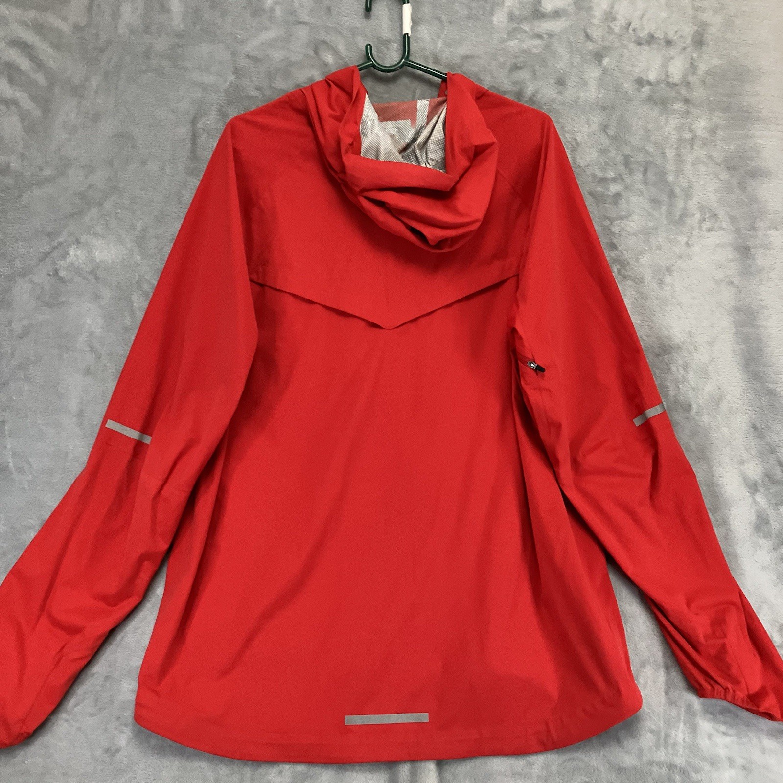 Nike Shield Reflective Running Windrunner Jacket … - image 6