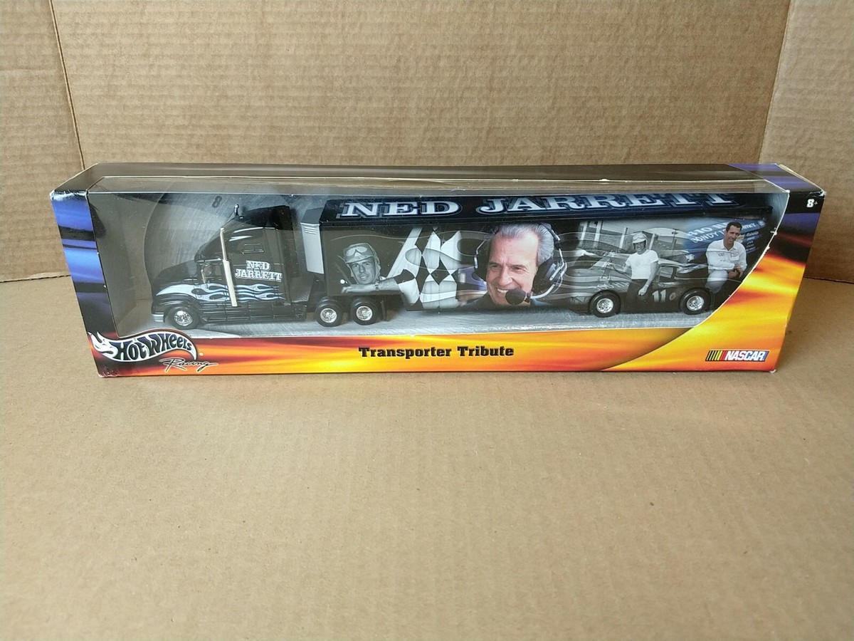 Hot Wheels NASCAR NED JARRETT B0986 TRANSPORTER TRIBUTE