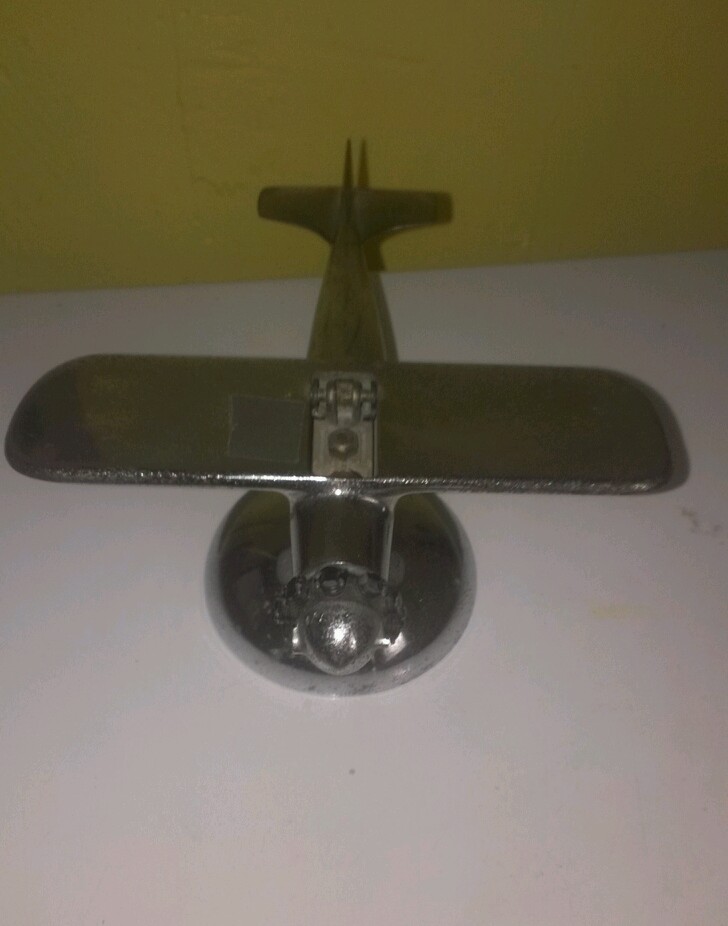 ANTIQUE AIRPLANE TABLE LIGHTER FOR PARTS OR REPAIR SOLD AS IS