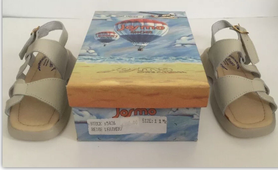 APL Sandali beige Josmo taglia 11 5 nuovi senza scatola in pelle