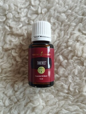 Young Living Essential Oil 15 ml Thieves/Diebe neu & ovp