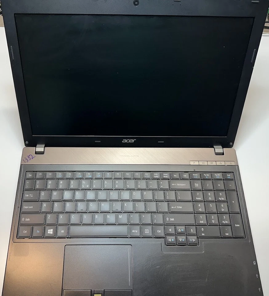 Acer Travelmate Serie P653 - Core i7 - 8GB RAM - 500GB HDD - SOLO REPUESTOS Foto 2 de 3
