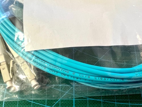 MOLEX QSFP MPO/MTP 8F to 4x LC Fiber Optic Breakout Cable, Multimode OM3 Aqua - Afbeelding 5 van 8