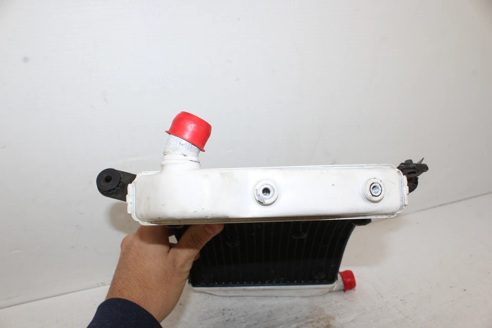 DUCATI STREETFIGHTER 848 1098 ENGINE UPPER RADIATOR MOTOR COOLING 54840832B Foto 4 de 4