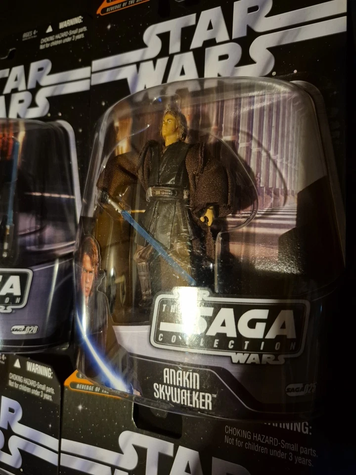 Lote de 4 bonecos Star Wars Saga Collection 2 Obi-Wan Kenobi e 2 Anakin Ep III 3 LOOK - Imagem 4 de 4