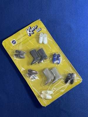 Ken Mattel 70er Jahre Blister mit Schuhset NRFB