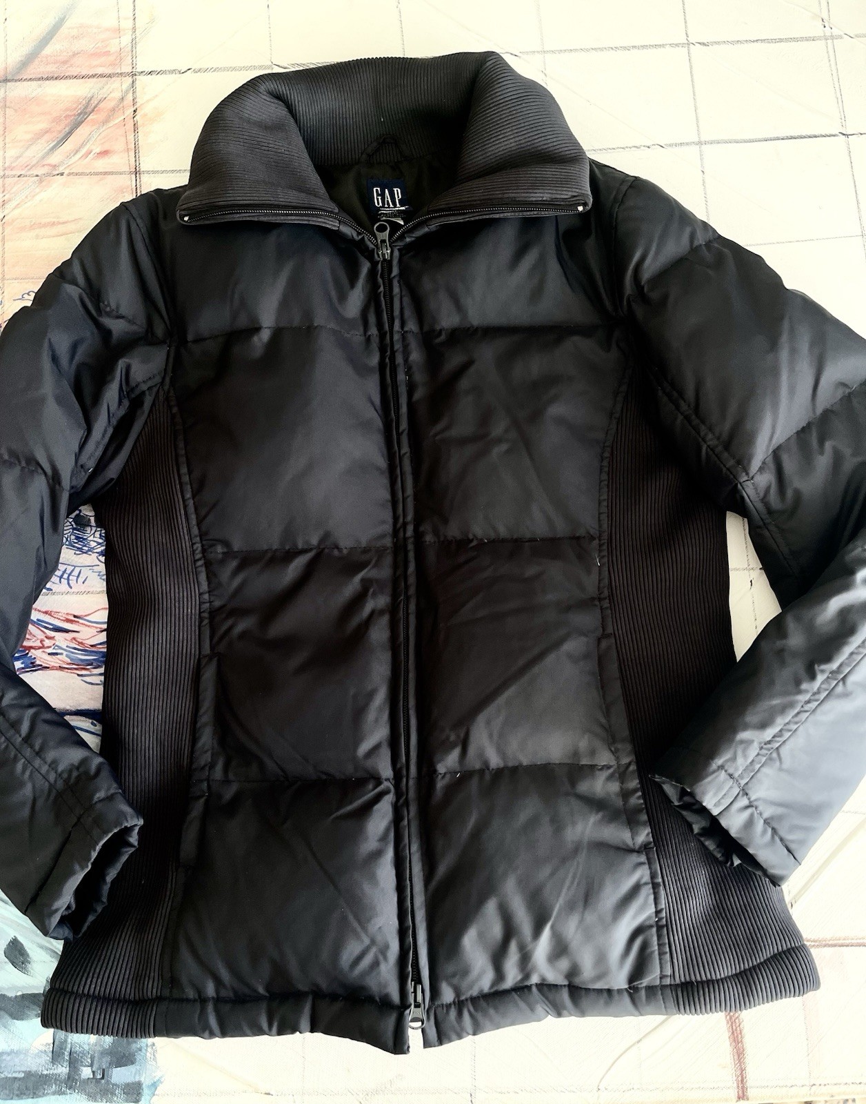 Gap Woman’s Down-Filled Medium Puffer Jacket Black - image 3