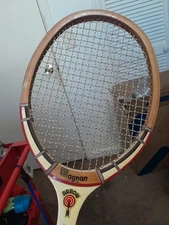 VINTAGE TENNIS RACKET-MAGNAN RACKET CO.-ARROW MODEL-USA MADE-WOOD LAMINATED 