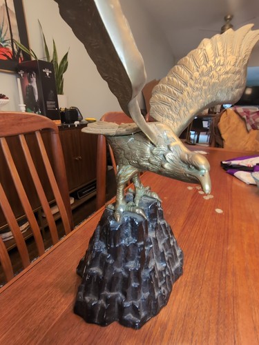 BRASS VINTAGE AMERICAN EAGLE STATUE SITTING ON Mountain 18" Tall - Picture 2 of 13