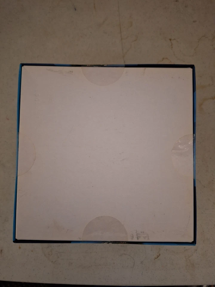 Rompecabezas Angry Birds cerdos persiguiendo huevos 24 piezas rompecabezas 10" x 13"  Foto 2 de 2